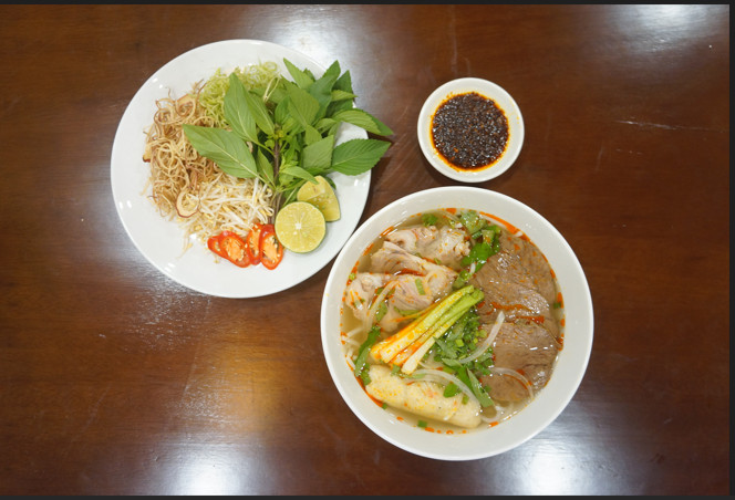 BÚN BÒ HUẾ