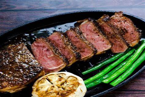 STEAK LÕI VAI BÒ SỐT NẤM 140 GR