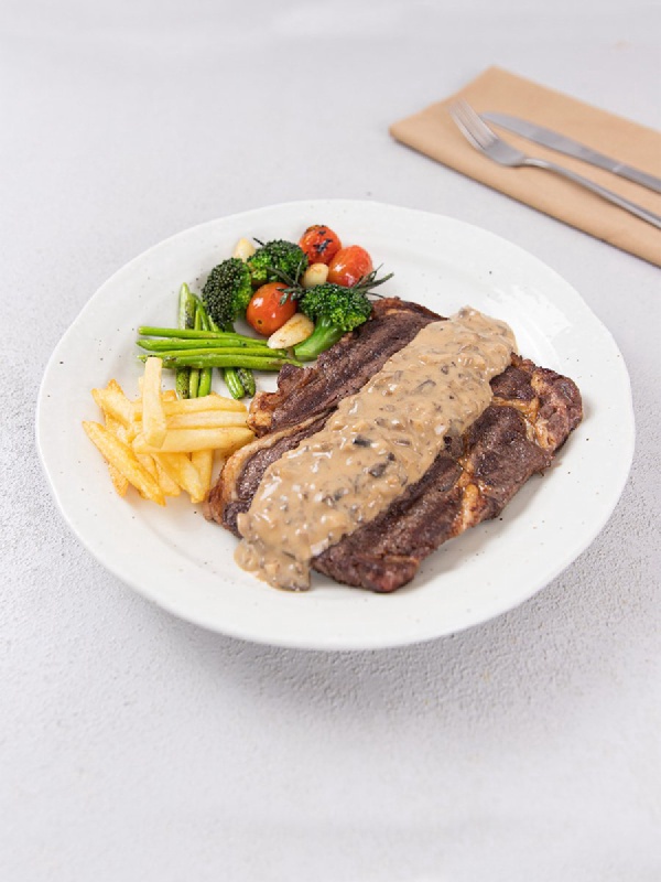 STEAK THĂN NGOẠI SỐT NẤM 140GR