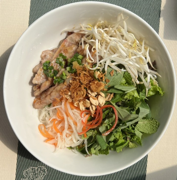 bún thịt lụi